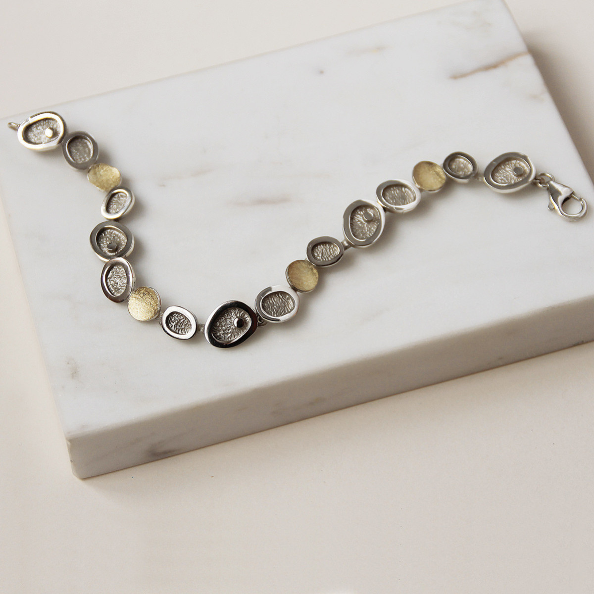 1803 - B1803 - SILVER & GOLD BRACELET B1803